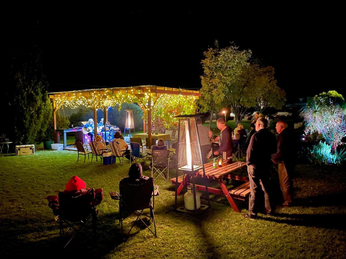 Quirindi Sunflower Motor Inn Εξωτερικό φωτογραφία