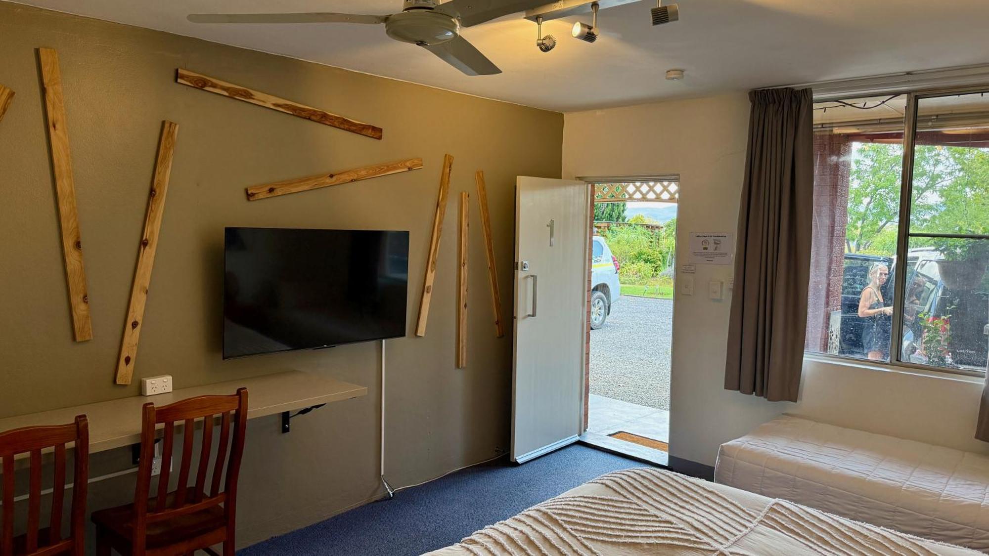 Quirindi Sunflower Motor Inn Εξωτερικό φωτογραφία